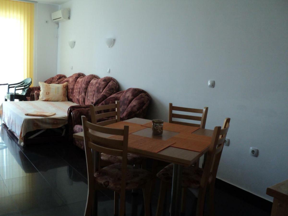 Meni Apartments And Guest Rooms Sozopol Eksteriør billede